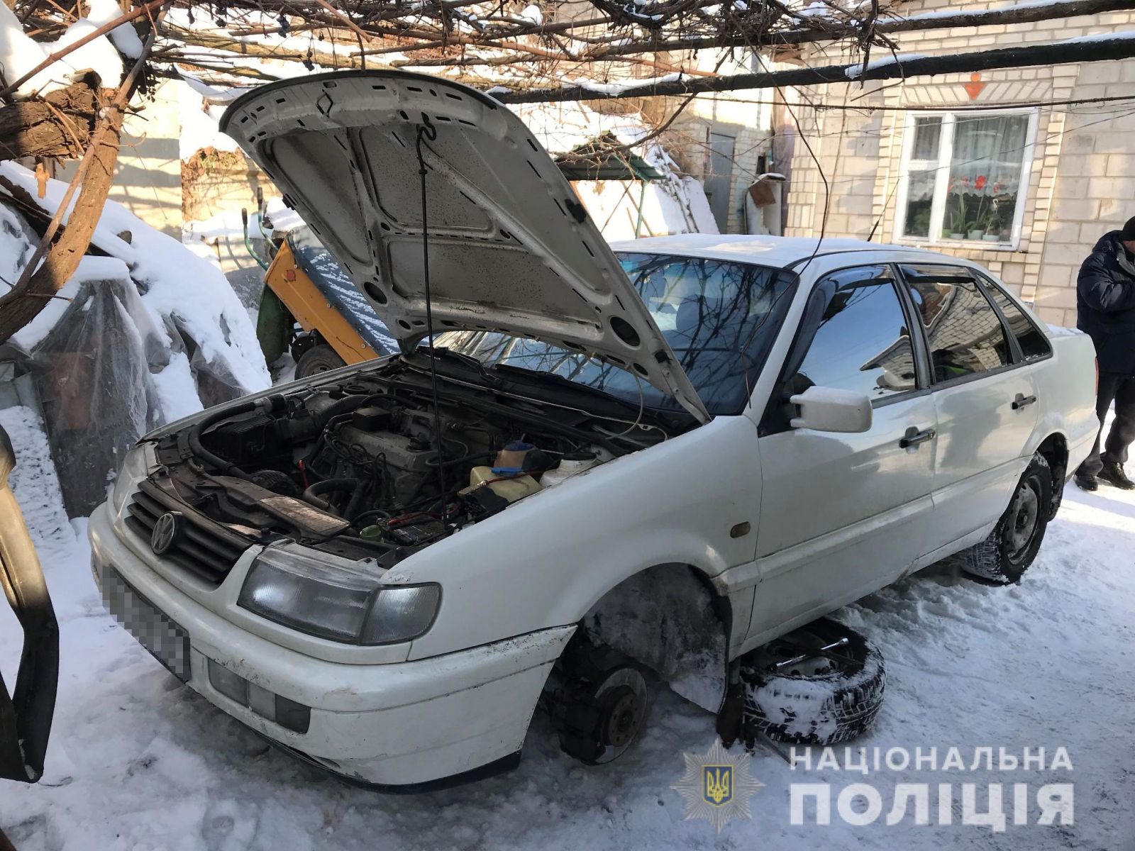 ДТП Харьков: Сбил насмерть 25-летнего мужчину в Хорошево и сбежал 21-летний водитель Volkswagen Passat 
